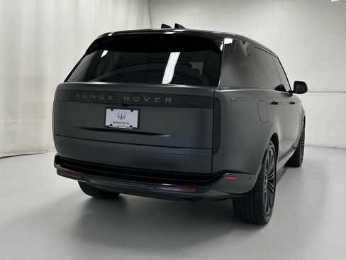 Used 2023 Land Rover Range Rover Long Wheelbase SE AWD/4WD image 6