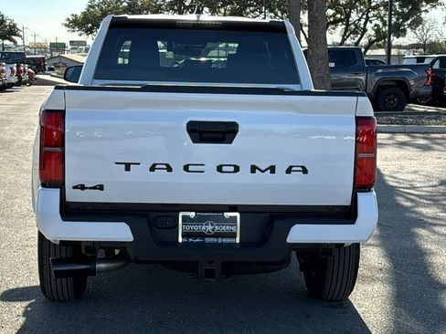 New 2026 Toyota Tacoma SR5 image 7