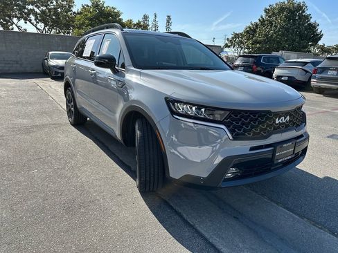 Certified 2023 Kia Sorento X-Line EX AWD/4WD image 7