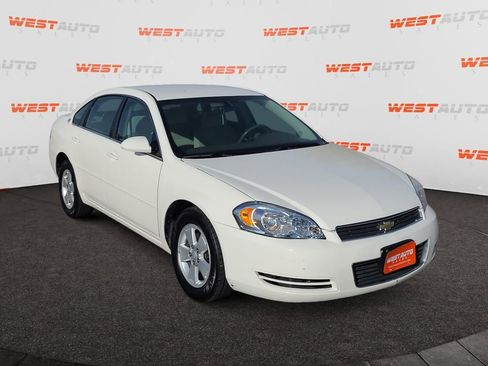 Used 2008 Chevrolet Impala LT FWD image 7