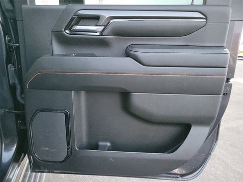 Used 2024 GMC Sierra 3500 AT4 w/ AT4 Premium Plus Package image 24