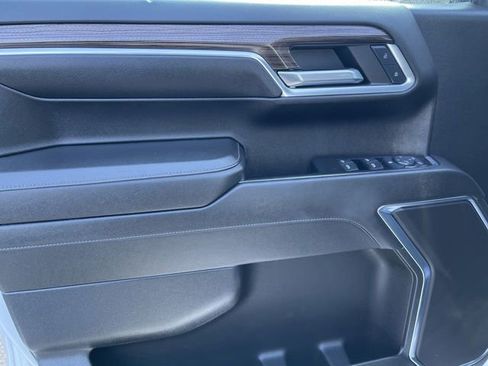 Used 2023 Chevrolet Silverado 1500 RST image 22