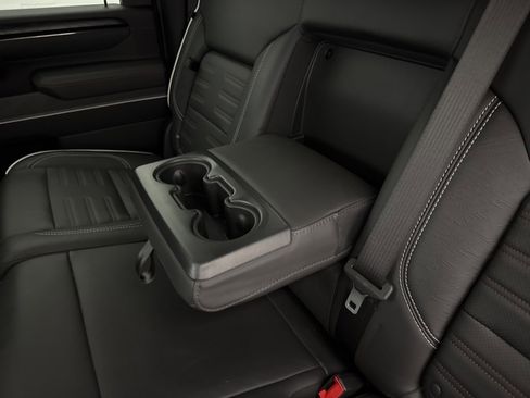 Used 2024 GMC Sierra 2500 AT4X image 63