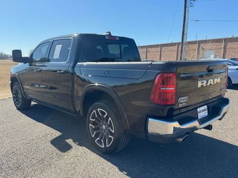 Used 2025 RAM 1500 Limited w/ Trailer Tow Group image 4