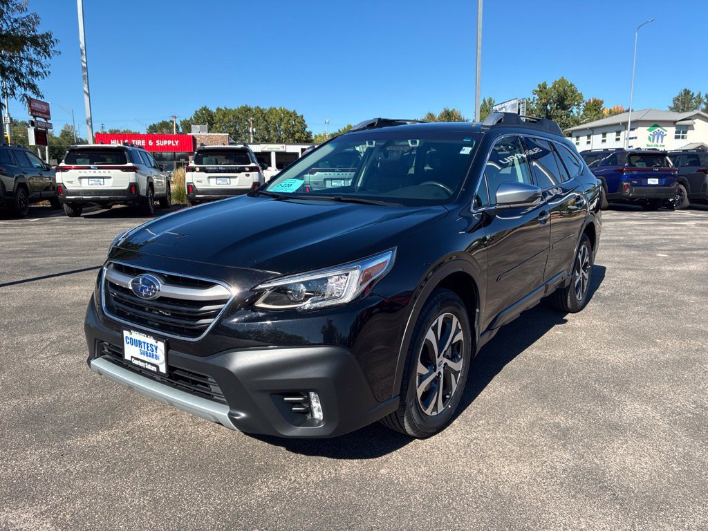 Used 2021 Subaru Outback Touring XT AWD/4WD image 3