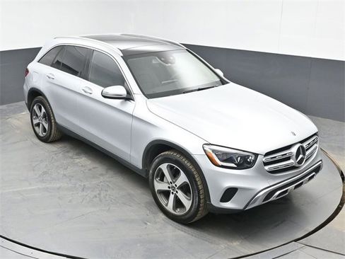 Used 2020 Mercedes-Benz GLC 300 4MATIC image 13