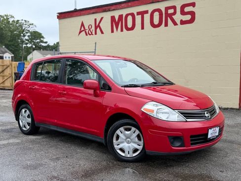 Used 2010 Nissan Versa 1.8 S w/ PWR Plus Pkg FWD image 1