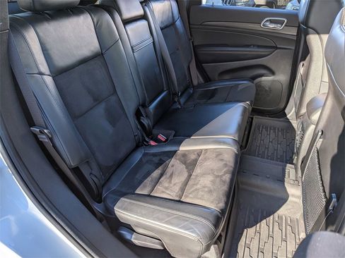 Certified 2021 Jeep Grand Cherokee Laredo X image 22