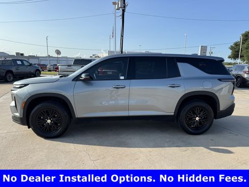 Used 2024 Chevrolet Traverse LS w/ Midnight/Sport Edition FWD image 5