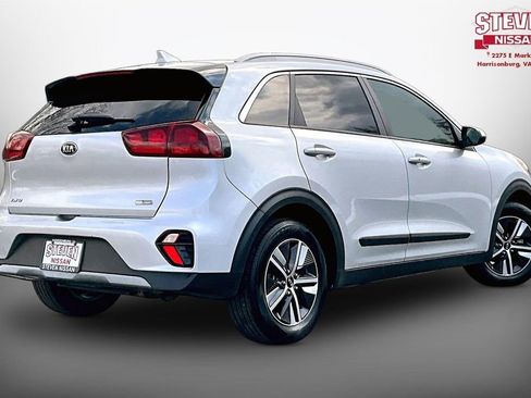 Used 2020 Kia Niro LXS image 6