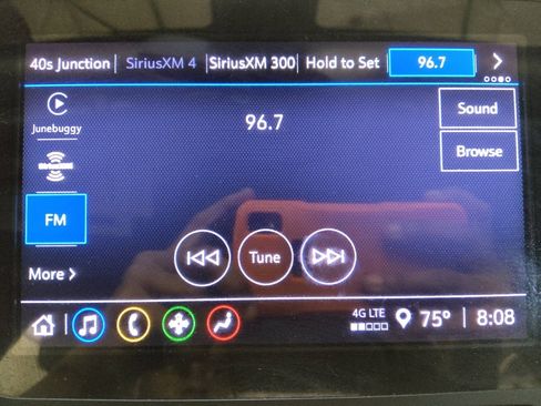 Used 2022 Chevrolet Malibu LT FWD image 25