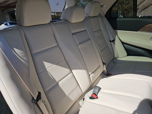 New 2026 Mercedes-Benz GLE 350 4MATIC image 12