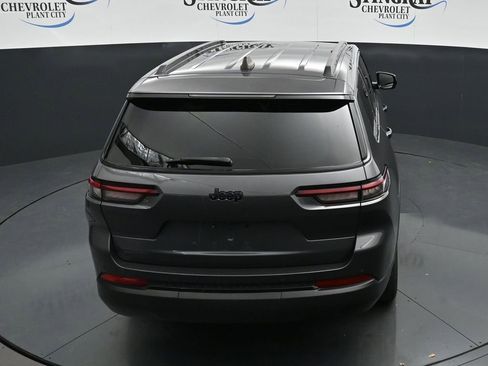 Used 2023 Jeep Grand Cherokee L Laredo RWD image 23