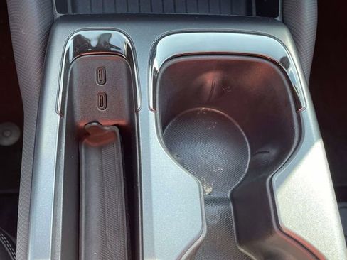 Used 2024 Chevrolet Equinox EV RS image 24