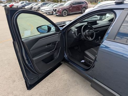 Certified 2025 MAZDA CX-50 AWD 2.5 S w/ Cargo Package image 43