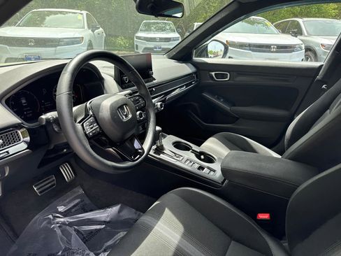 Used 2024 Honda Civic Sport image 13