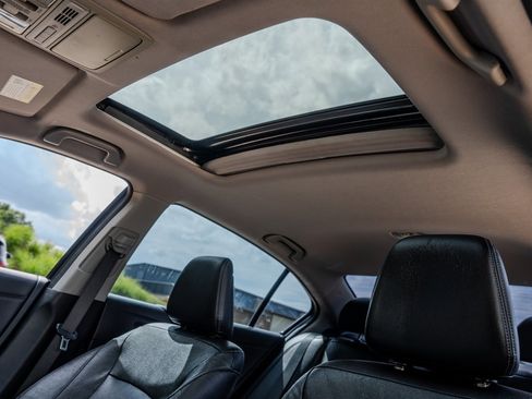 Used 2016 Honda Accord EX-L image 28
