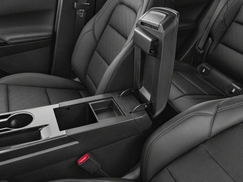 New 2026 Chevrolet Equinox LT FWD image 10