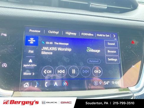 Used 2025 Cadillac XT6 Premium Luxury image 41