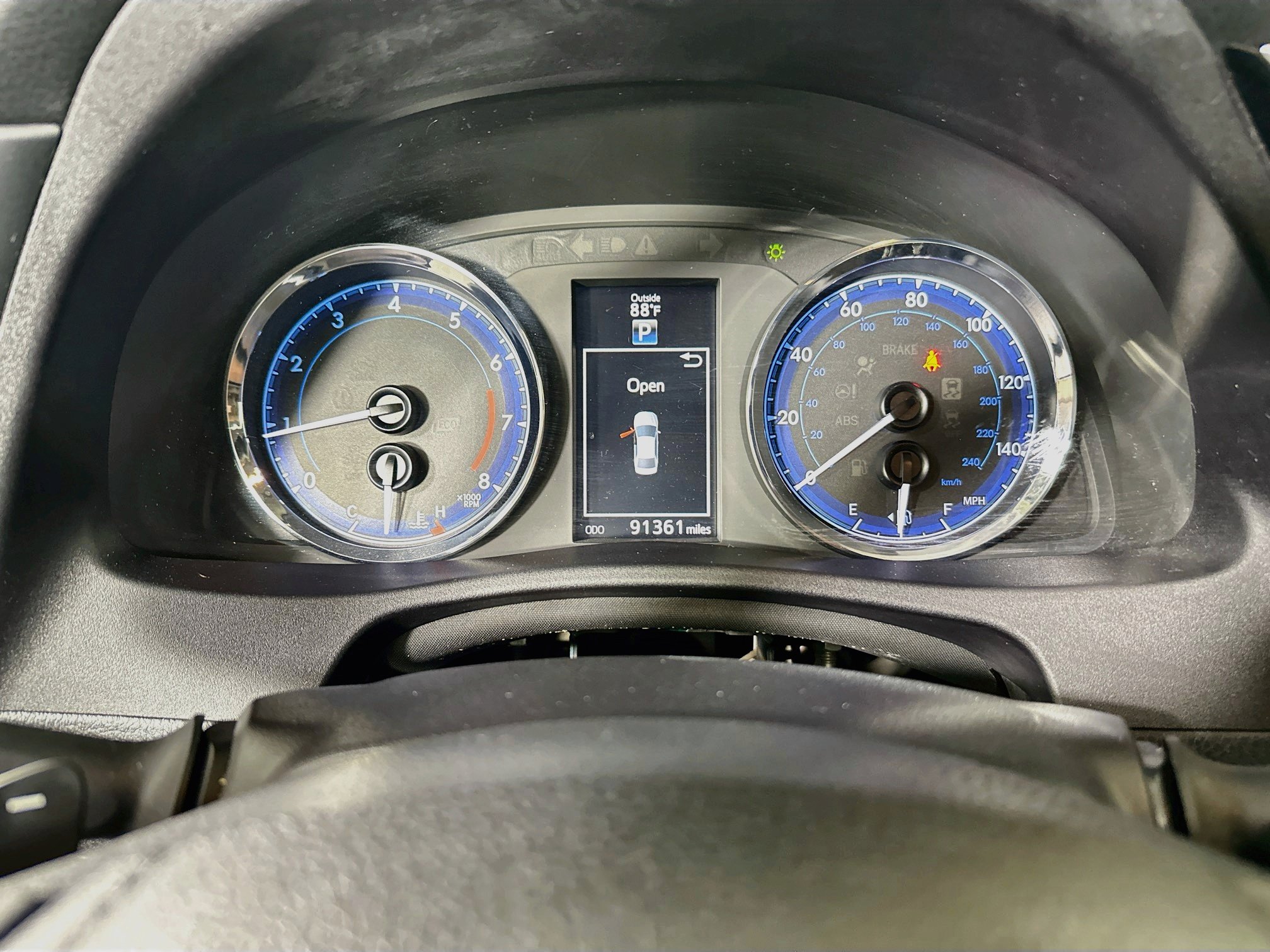 Used 2017 Toyota Corolla SE FWD image 19