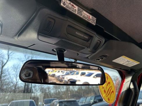 Certified 2025 Jeep Wrangler Sport image 35