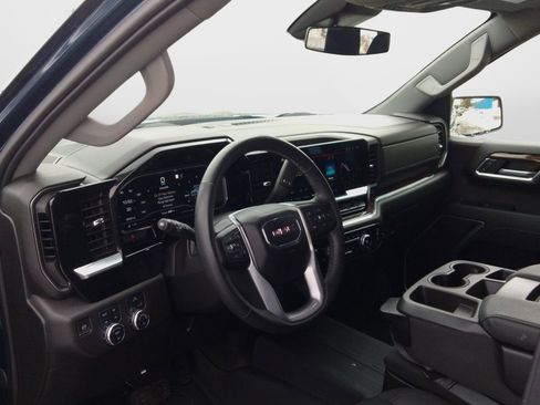 Used 2023 GMC Sierra 1500 SLE image 14