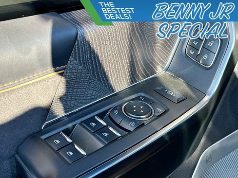 Used 2024 Ford F450 Platinum image 18