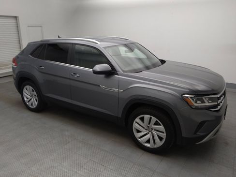 Used 2023 Volkswagen Atlas Cross Sport SE FWD image 11