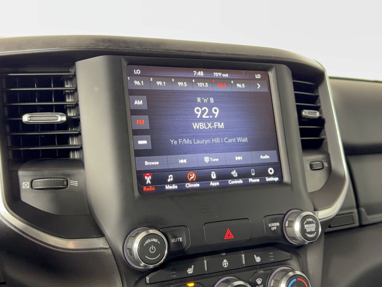Used 2021 RAM 1500 Big Horn RWD image 23