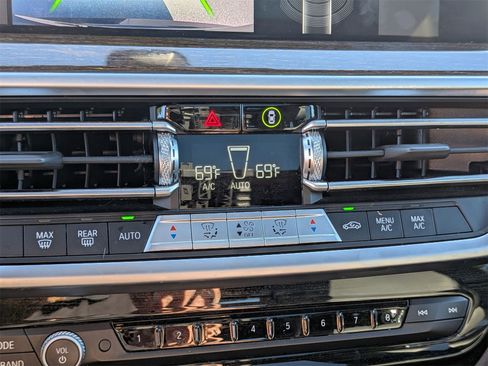 Used 2022 BMW X3 xDrive30i w/ Convenience Package image 25