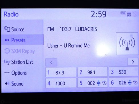 Used 2021 Toyota Corolla LE image 16