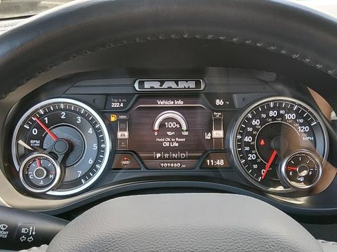 Used 2022 RAM 1500 Big Horn AWD/4WD image 17