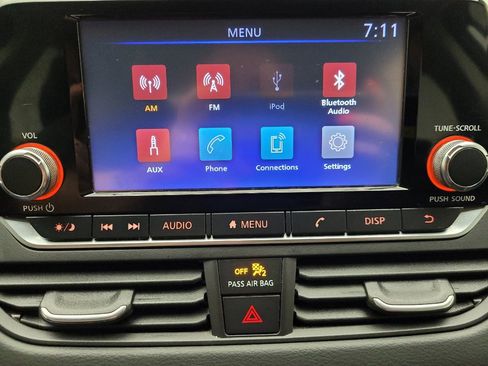 Used 2023 Nissan Altima 2.5 S FWD image 25