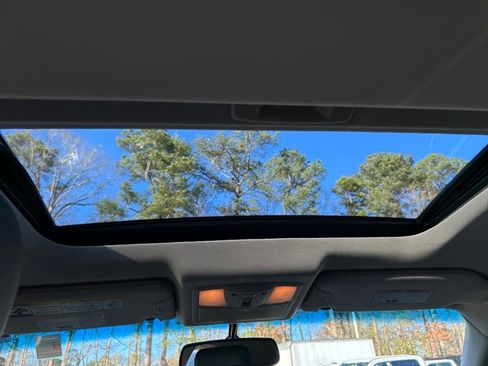 Used 2009 INFINITI FX35 2WD w/ Navigation Pkg image 30