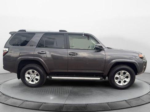 Used 2021 Toyota 4Runner SR5 Premium w/ Moonroof Package AWD/4WD image 2