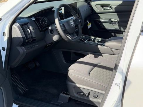 New 2026 Nissan Pathfinder SV AWD/4WD image 11