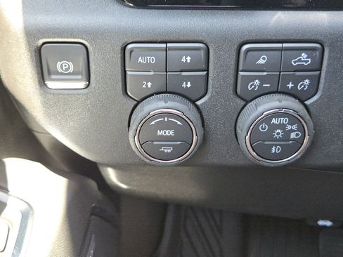 New 2025 Chevrolet Silverado 2500 LTZ w/ LTZ Plus Package image 18