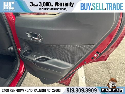 Used 2019 Toyota C-HR LE image 18