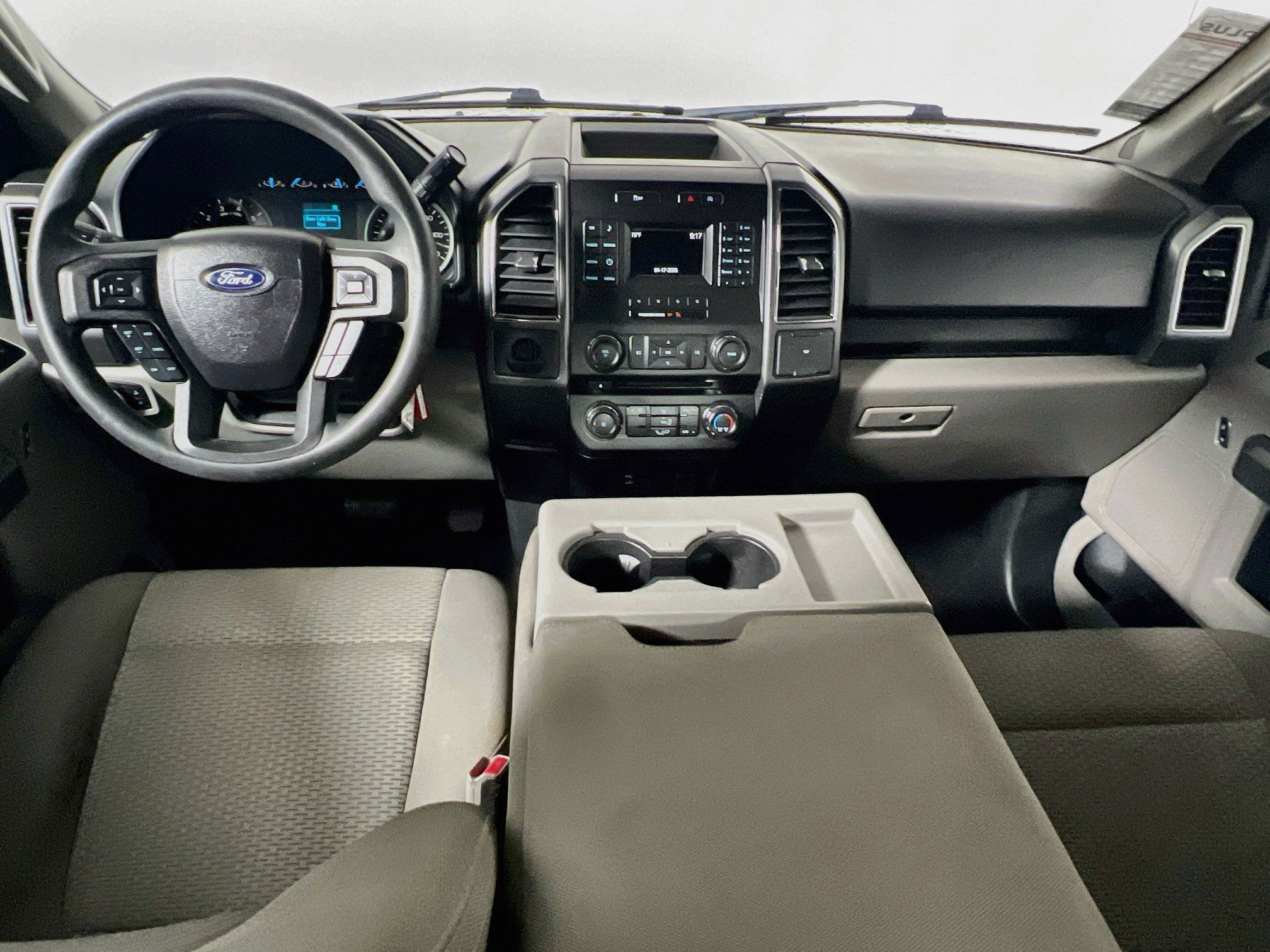 Used 2017 Ford F150 XLT RWD image 28