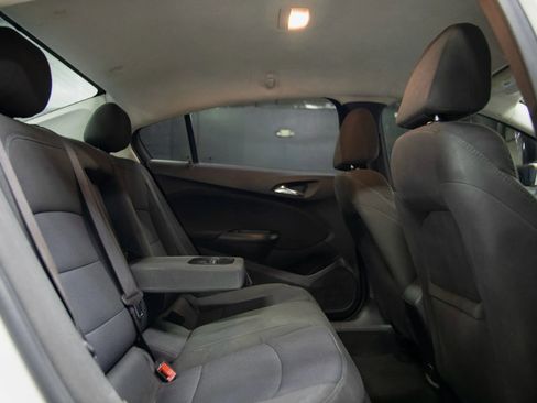 Used 2017 Chevrolet Cruze LT w/ Convenience Package image 30