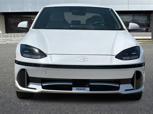 Certified 2025 Hyundai Ioniq 6 SEL RWD image 11