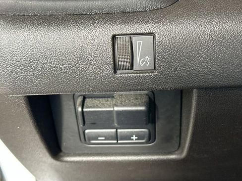 Used 2023 GMC Canyon Elevation w/ Convenience Package AWD/4WD image 23
