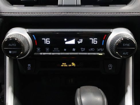 Certified 2024 Toyota RAV4 XLE image 31