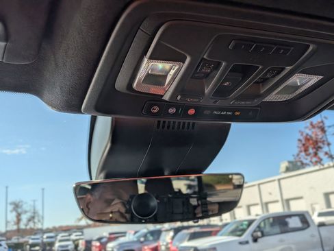 Certified 2024 GMC Sierra 1500 Denali Ultimate image 32