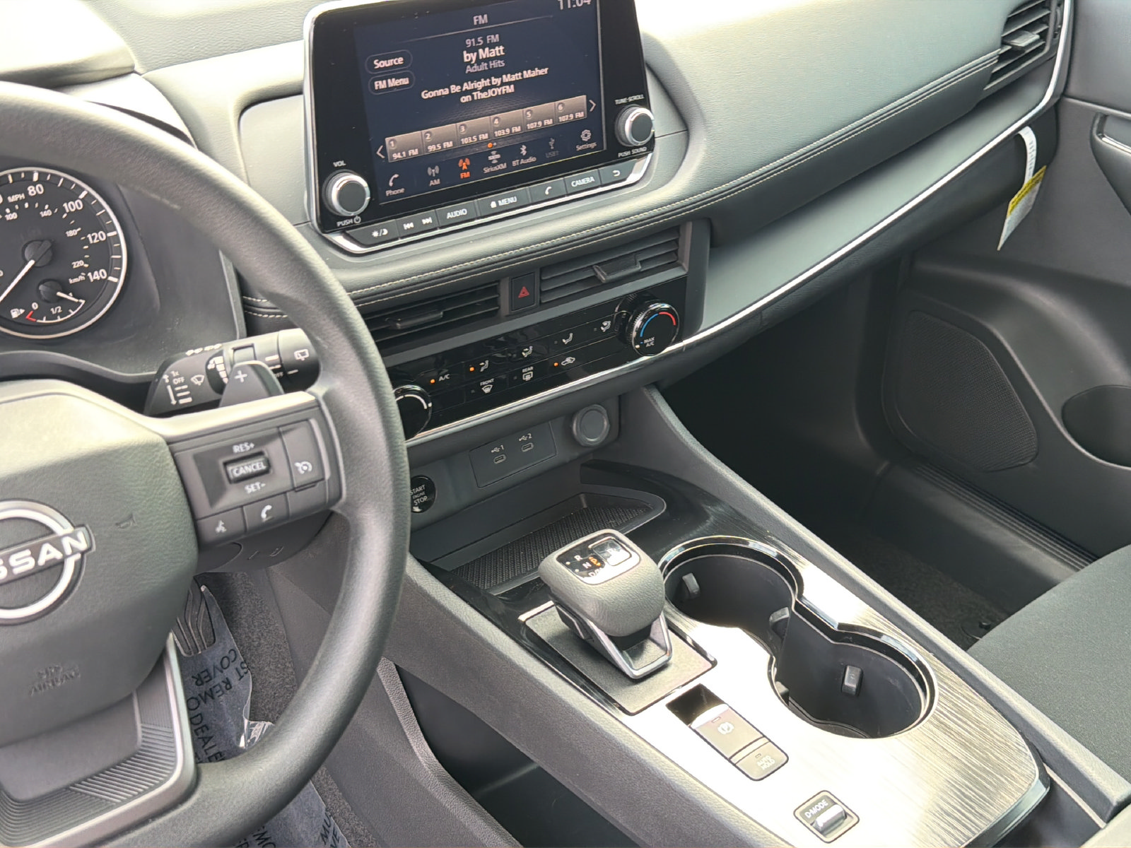 Certified 2025 Nissan Rogue S FWD image 23