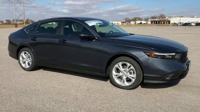 Used 2024 Honda Accord LX image 2