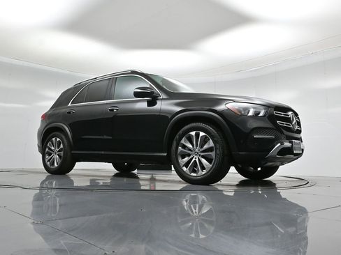 Used 2020 Mercedes-Benz GLE 350 4MATIC image 3