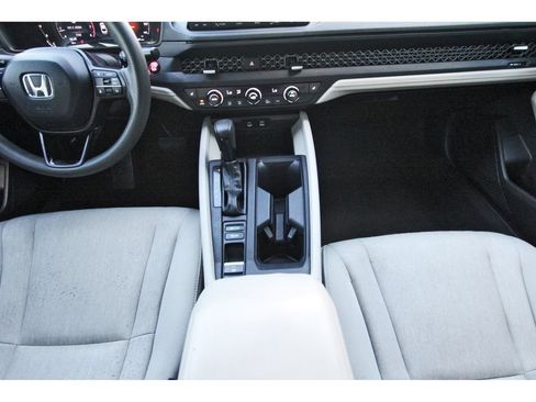 Used 2023 Honda Accord EX image 7