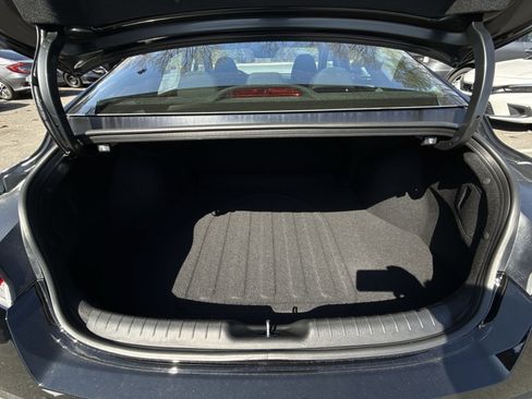 New 2026 Hyundai Elantra Blue image 24