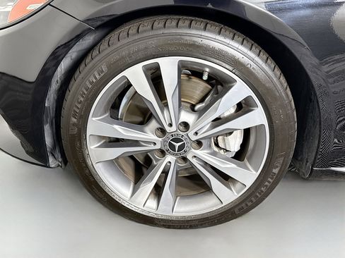 Used 2021 Mercedes-Benz C 300 Sedan image 38